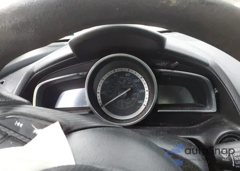 2017 Toyota Yaris Ia из США, поврежденный, VIN 3MYDLBYV3HY173485